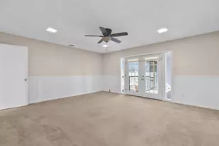 81 Family Cir, Hutto, TX 78634 - Photo 11