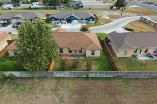 120 Navarro Xing, Seguin, TX 78155 - Photo 25