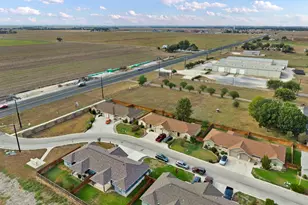 120 Navarro Xing, Seguin, TX 78155 - Photo 27