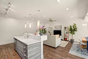 604 N Bluff Dr, Austin, TX 78745 - Photo 9