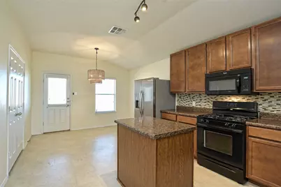 811 Encinita Drive, Leander, TX 78641 - Photo 7