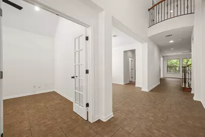 12609 Calistoga Way, Austin, TX 78732 - Photo 3