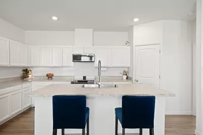 591 Bunton Reserve Boulevard, Kyle, TX 78640 - Photo 9