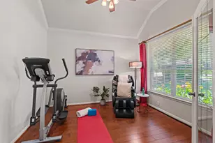2605 Shire Ridge Dr, Austin, TX 78732 - Photo 9