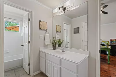 2605 Shire Ridge Drive, Austin, TX 78732 - Photo 25