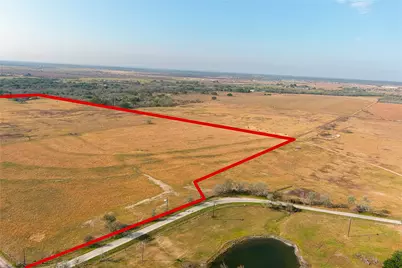 319 R C Lane, Lockhart, TX 78644 - Photo 5