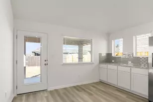 314 Bay Breeze Dr, Kyle, TX 78640 - Photo 5