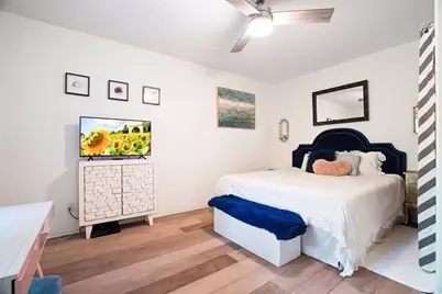 107 Squires Drive, Lakeway, TX 78734 - Photo 17