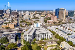 800 Embassy Dr, Austin, TX 78702 - Photo 37