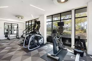 800 Embassy Dr, Austin, TX 78702 - Photo 29