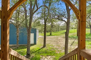 274 Old Austin Trail, Elgin, TX 78621 - Photo 25