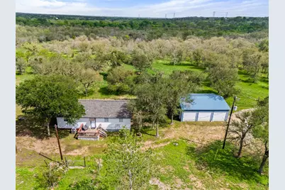 274 Old Austin Trail, Elgin, TX 78621 - Photo 31