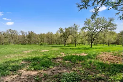 274 Old Austin Trail, Elgin, TX 78621 - Photo 31