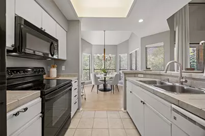 4711 Spicewood Springs Road #1-201, Austin, TX 78759 - Photo 9