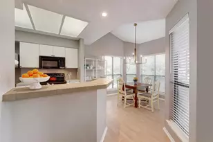 4711 Spicewood Springs Rd, Austin, TX 78759 - Photo 7