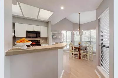 4711 Spicewood Springs Road #1-201, Austin, TX 78759 - Photo 7