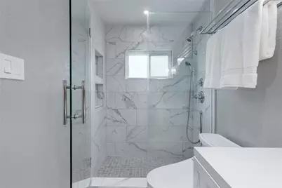 4711 Spicewood Springs Road #1-201, Austin, TX 78759 - Photo 21