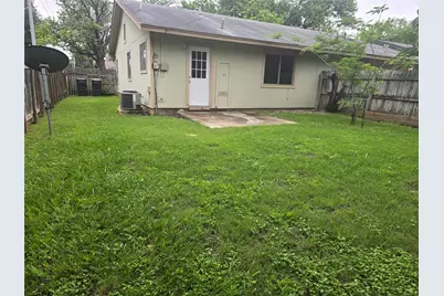 420 Vista West Court #B, Bastrop, TX 78602 - Photo 11