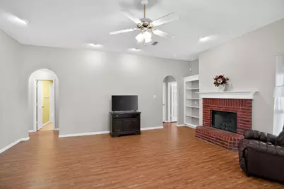 1410 Colton Lane, Lockhart, TX 78644 - Photo 5