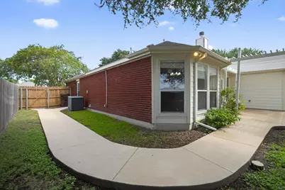 1410 Colton Lane, Lockhart, TX 78644 - Photo 29