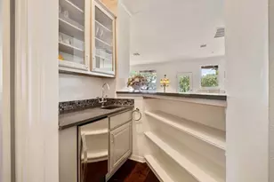 5511 Courtyard Dr, Austin, TX 78731 - Photo 23