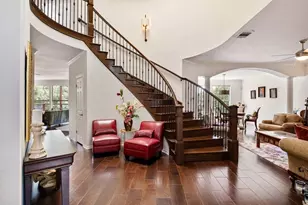 5511 Courtyard Dr, Austin, TX 78731 - Photo 37