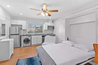 306 E 30th Street #210, Austin, TX 78705 - Photo 11