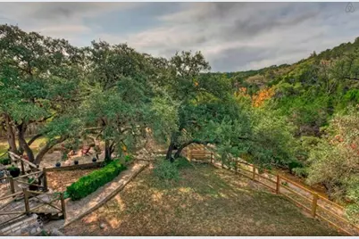 101 Arrowlake Road, Wimberley, TX 78676 - Photo 25