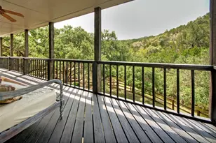 101 Arrowlake Rd, Wimberley, TX 78676 - Photo 9