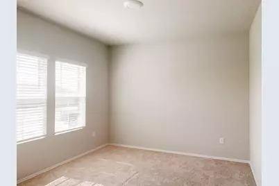 12729 Brahmin Drive, Austin, TX 78724 - Photo 9