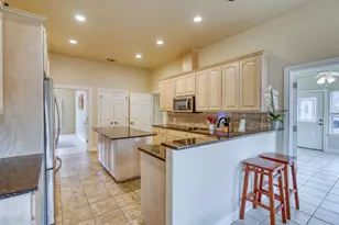 269 Quail St, Meadowlakes, TX 78654 - Photo 15