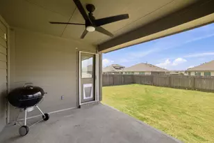 250 Finstown St, Hutto, TX 78634 - Photo 25