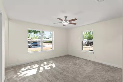 412 Oak Street, Bastrop, TX 78602 - Photo 21