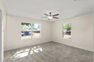 412 Oak St, Bastrop, TX 78602 - Photo 21