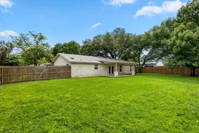 412 Oak Street, Bastrop, TX 78602 - Photo 25