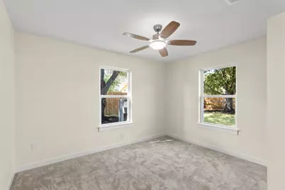 412 Oak Street, Bastrop, TX 78602 - Photo 17