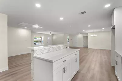 412 Oak Street, Bastrop, TX 78602 - Photo 7