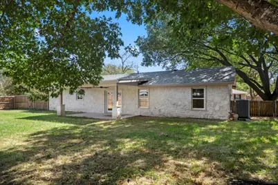 412 Oak Street, Bastrop, TX 78602 - Photo 23