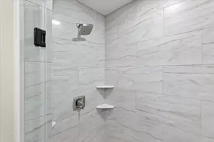 412 Oak St, Bastrop, TX 78602 - Photo 13