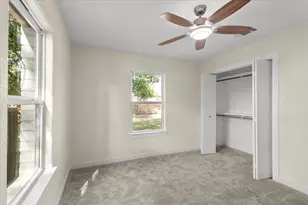 412 Oak St, Bastrop, TX 78602 - Photo 15