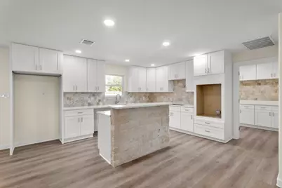 412 Oak Street, Bastrop, TX 78602 - Photo 5