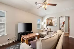 924 Lost Pines Ln, Cedar Park, TX 78613 - Photo 9