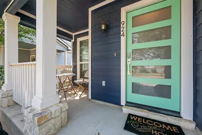 924 Lost Pines Lane, Cedar Park, TX 78613 - Photo 7