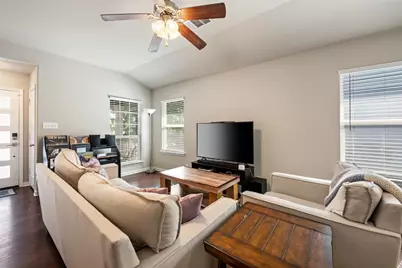 924 Lost Pines Lane, Cedar Park, TX 78613 - Photo 13
