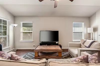 924 Lost Pines Lane, Cedar Park, TX 78613 - Photo 11