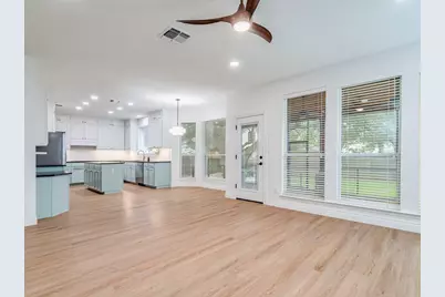 6318 Zadock Woods Drive, Austin, TX 78749 - Photo 15
