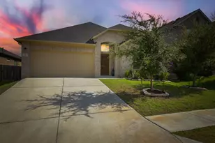137 Switch Bud Dr, Buda, TX 78610 - Photo 3