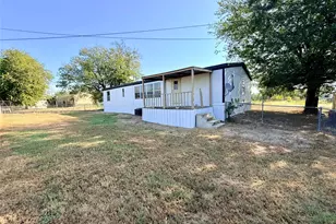 414 Ave F, Lexington, TX 78947 - Photo 19