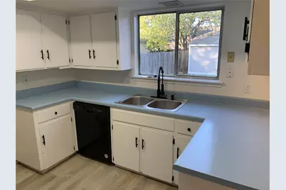 1800 Wagon Gap Drive, Round Rock, TX 78681 - Photo 5