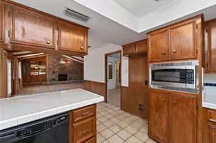1702 Lone Oak Dr, Leander, TX 78641 - Photo 11